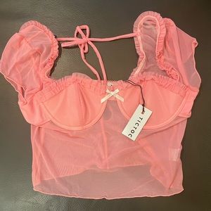 Super cute crop top pink top